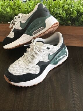Nike Kids Sneakers in White, Black & Green with Gum Sole